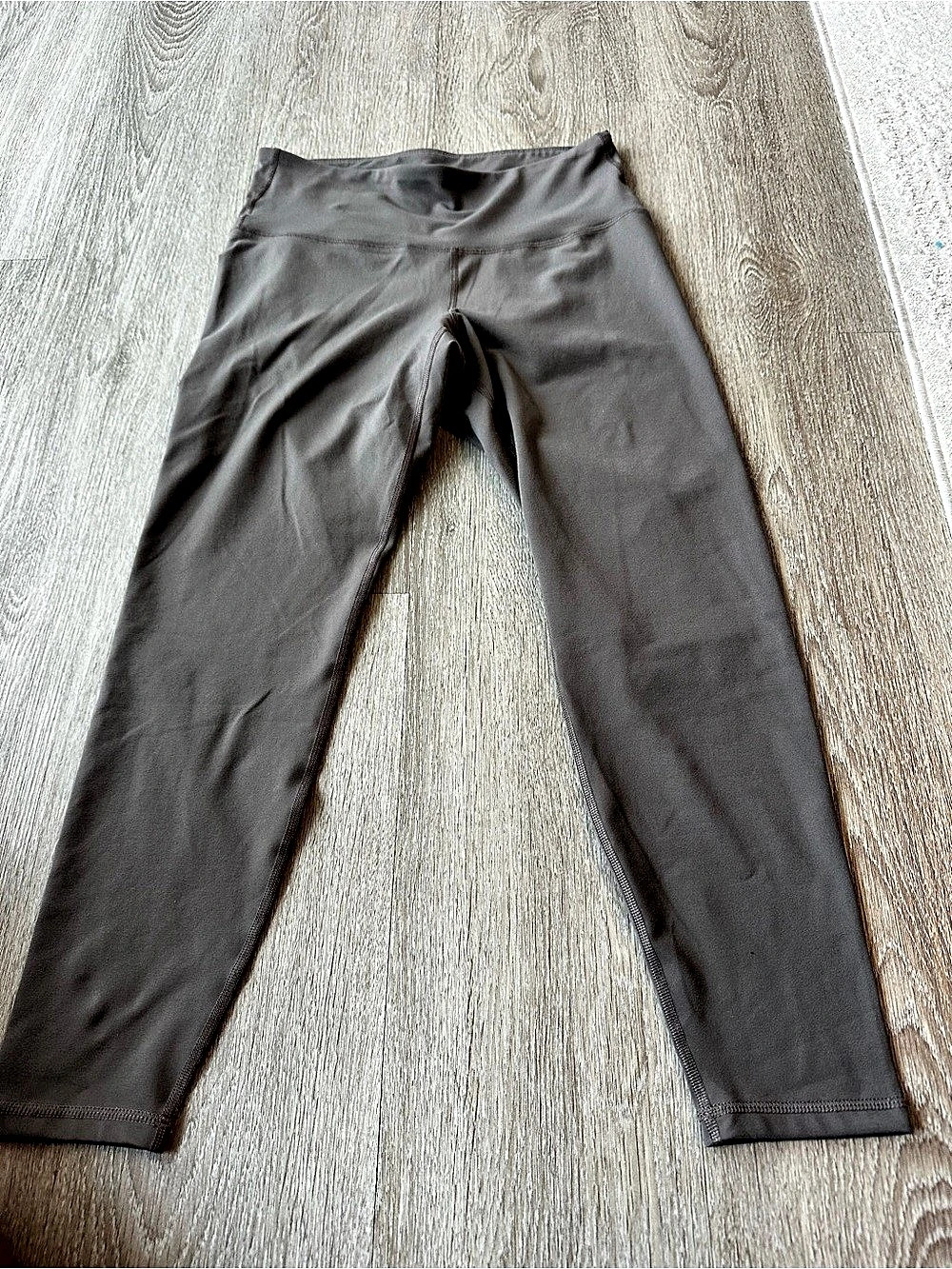 Old Navy PowerPress High-Rise Leggings Brown Large